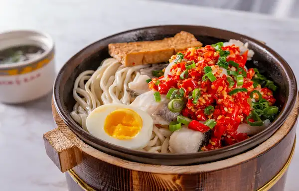 Spicy Fish Fillet Mixed Noodles (剁椒黑魚片拌麵) at 四姐 Special Noodle Las Vegas