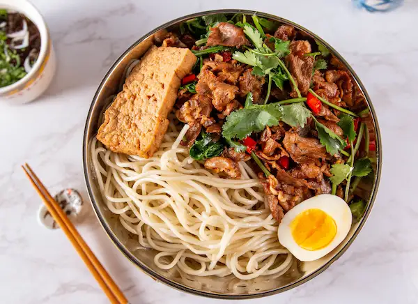 Spicy Beef Mixed Noodles (湖南小炒牛肉拌麵) at 四姐 Special Noodle Las Vegas